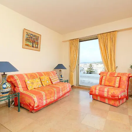 L'armorial Apartment